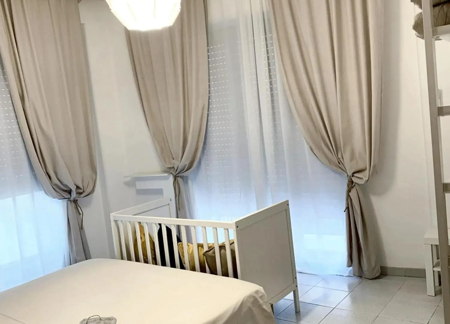 Charming Apartment In Catania With Balcony And City View