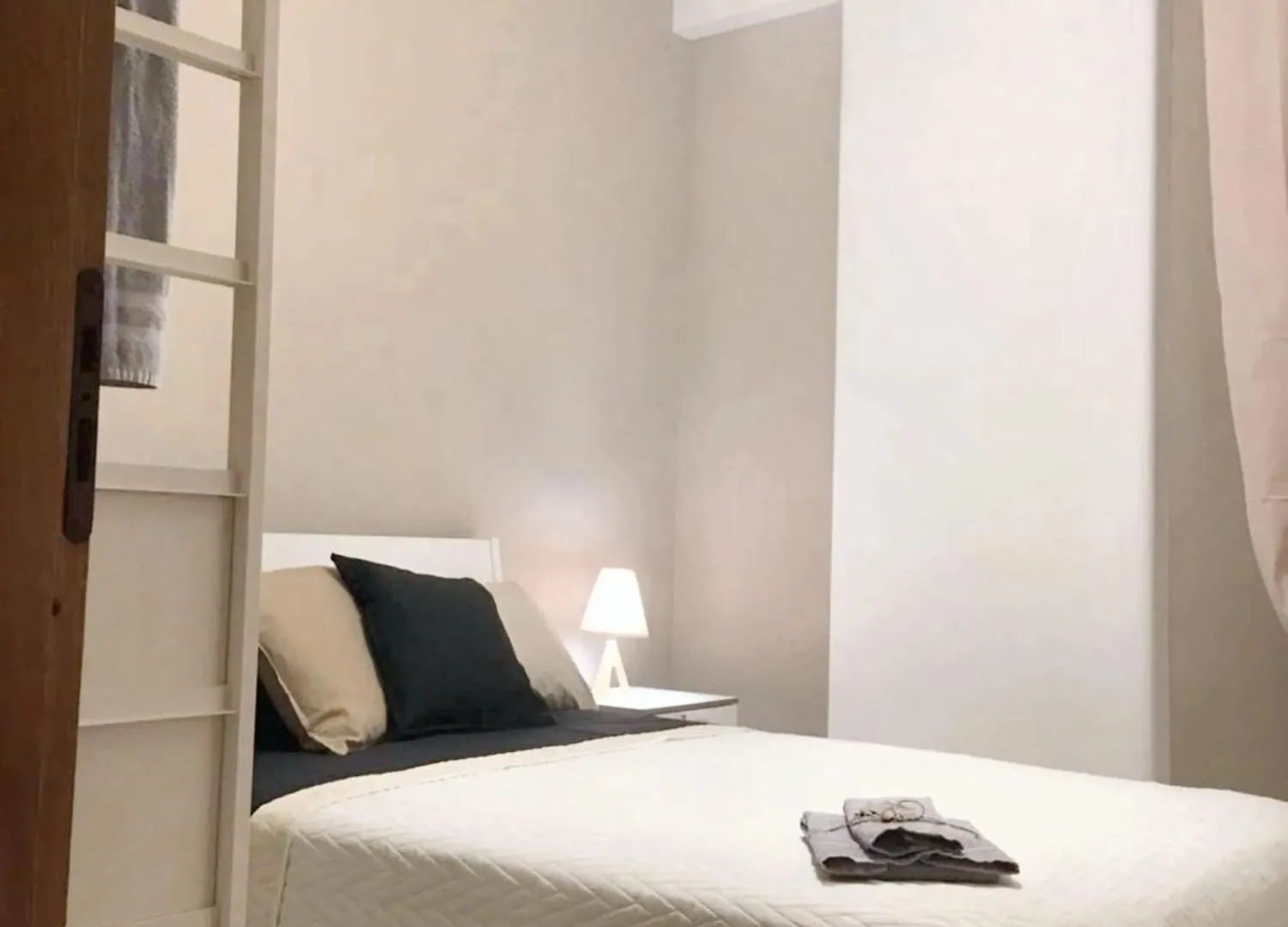 Charming Apartment In Catania With Balcony And City View Italy